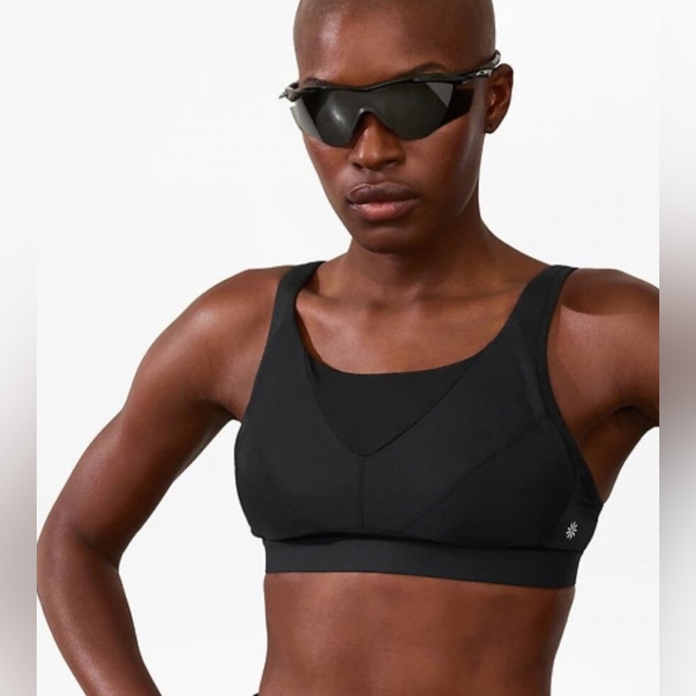 Athleta Invincible Sports Bra Black Size 36C
